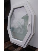 Fenêtre oblique hexagone à la française 860x980 blanc PVC